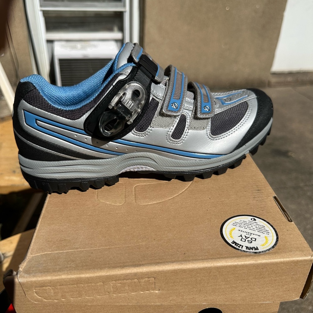 Pearl Izumi X-Alp Enduro II Shoes - Black and Blue